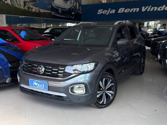 VOLKSWAGEN T-CROSS 1.4 250 TSI TOTAL FLEX HIGHLINE AUTOMÁTICO VOLKSWAGEN T-CROSS 1.4 250 TSI TOTAL FLEX HIGHLINE AUTOMÁTICO